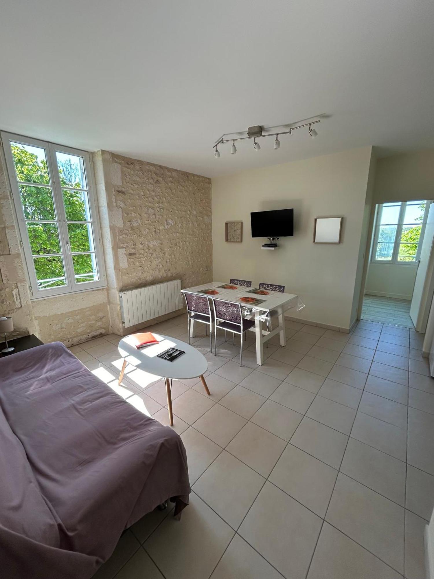Le Domaine Des Aguins Guest House ซูชง ภายนอก รูปภาพ